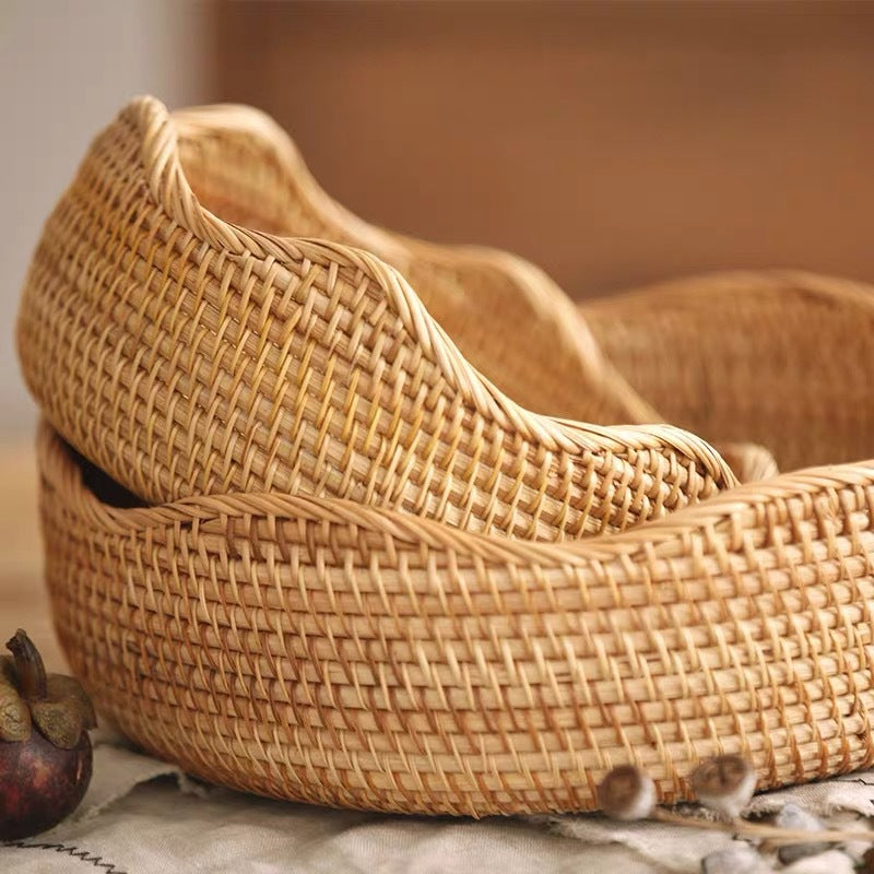 Woven Rattan Holds Fruit Baskets, Candies, Snacks And Snack Plates